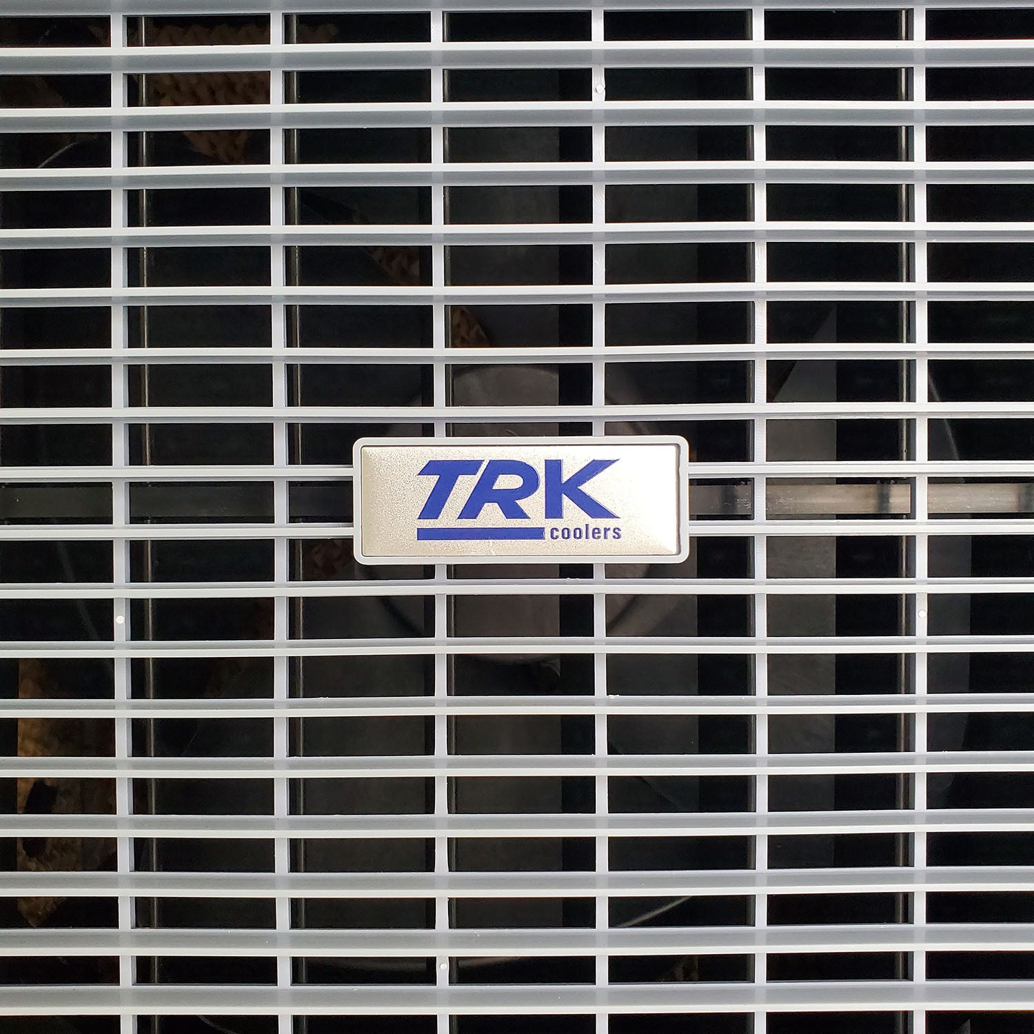 Cooler Enfriador Evaporativo Portátil TRK 3600 Uso Rudo